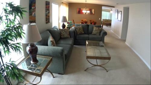 Beautiful Bella Toscana 4 Bedroom Pool Home, Davenport, Statele Unite ale Americii
