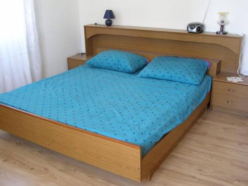 Posteľ alebo postele v izbe v ubytovaní Holiday house in Preko with sea view, terrace, air conditioning, WiFi (4571-1)