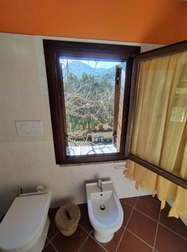 Ein Badezimmer in der Unterkunft B&B Taccu Maccu