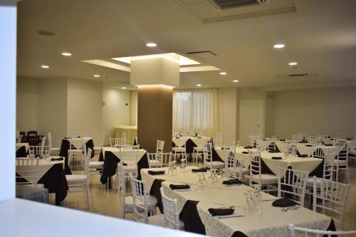 En restaurant eller et andet spisested på Hotel Garden