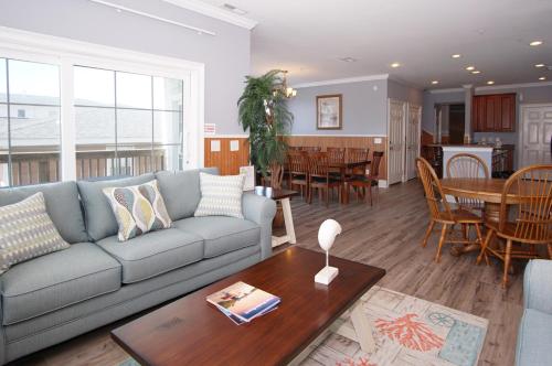 Atlantic Breeze Villa B – Photos 2