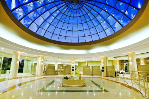 Kipriotis Maris Suites