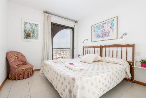 Apart-rent Apartamento Port Grec 0161 con vista al canal y al mar