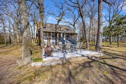 First Oak Paradise – Photos 5