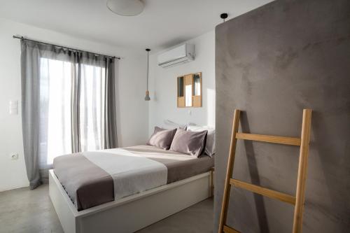 Private Jacuzzi & Acropolis View - The Loft