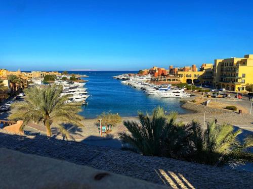 Gallery image of Aprtment at Abu Tig Marina - MP6 in Hurghada