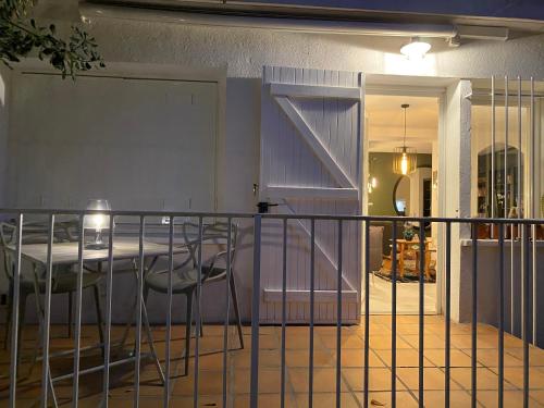 Gallery image of Le Jardin Caché in Sanary-sur-Mer