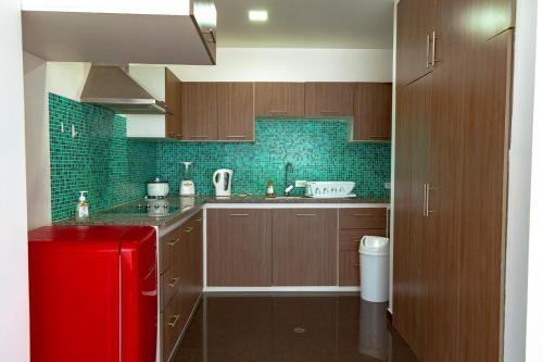 Imagen de la galería de A4 Pool&Ocean View Economic&Comfortable 2 Bedrooms Apartment, en Manta