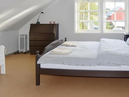 Postel nebo postele na pokoji v ubytování Holiday home Masfjordnes