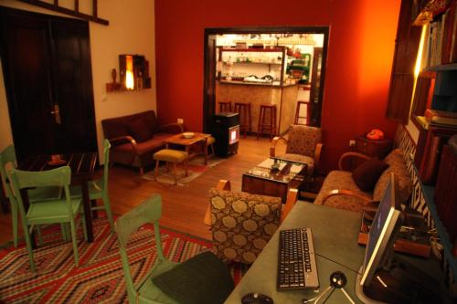 A seating area at Trip'n'Hostel