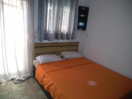 Gallery image of Blue Moon Apartments in Néa Michanióna