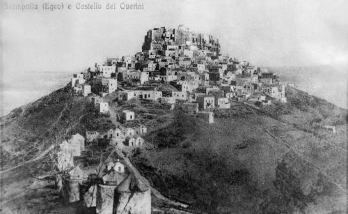 an old photo of a village on a mountain at Maistrali in Astypalaia Town