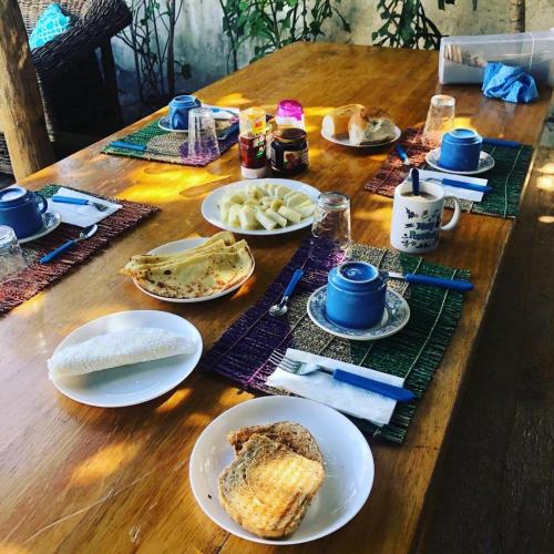 Mad i den private indkvartering eller i nærheden