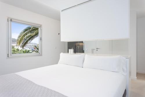Posteľ alebo postele v izbe v ubytovaní Remote workers paradise@the Atlantic