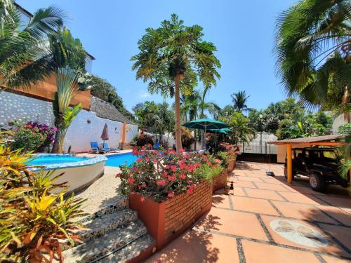 Bazén v ubytování HOTELITO SWISS OASIS, Playa Zicatela - Adults Only - Kitchen - Cocina nebo v jeho okolí
