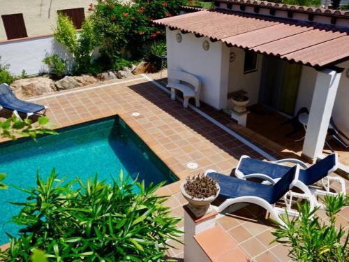 Snug Holiday Home in Santa Cristina d'Aro near City Centre