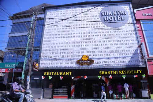 El edificio en el que está el hotel