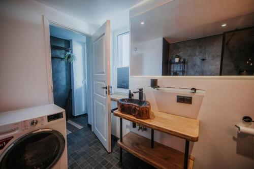 Kylpyhuone majoituspaikassa Pinska Guesthouse Apartment