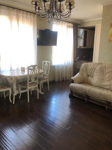 Apartment on 8 Marta 13/1, Adler, Rusia