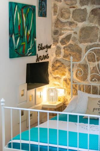 Rustic Stone Villa Begovi Dvori- 15 minutes to Dubrovnik