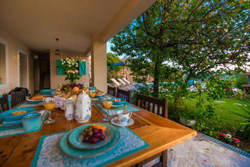 Rustic Stone Villa Begovi Dvori- 15 minutes to Dubrovnik