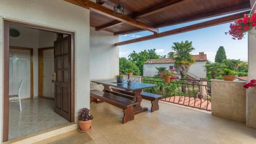 Apartment Dory by Rent Istria