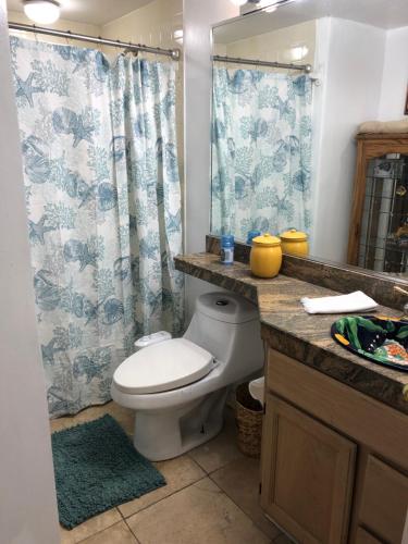 A bathroom at Breathtaking Oceana Del Mar