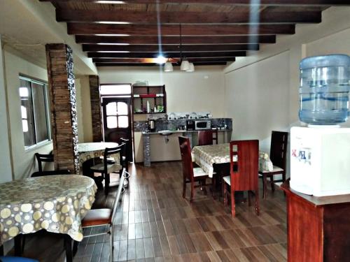 Posezení v ubytování Hostal Mariscal Sucre