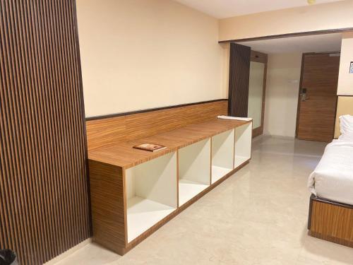 Hotel High Rise Regency – Photos 2