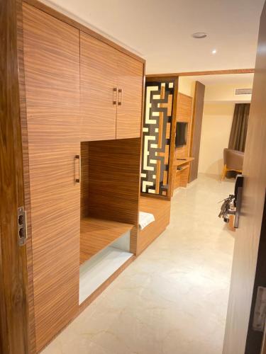 Hotel High Rise Regency – Photos 5
