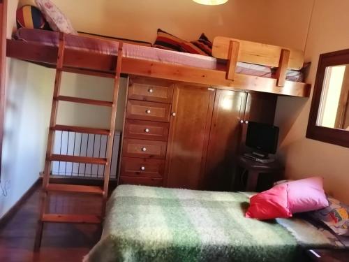 Ένα ή περισσότερα κρεβάτια σε δωμάτιο στο Casa Rous