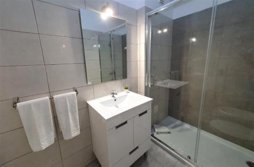 Koupelna v ubytování T1 Dunas 7 - Aconchegante, Wifi, 150mt Praia