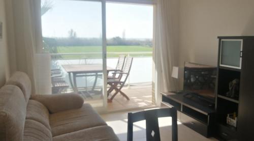 Χώρος καθιστικού στο Apartament Sara
