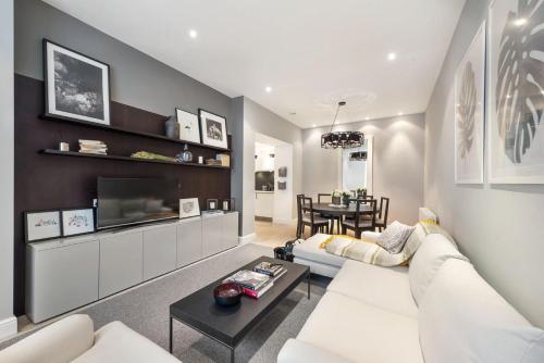 Pavilion Road - 3 bed, Londra, Marea Britanie