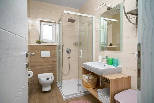 Koupelna v ubytování Apartments Vesna Vodice