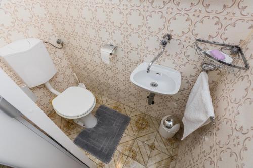 Kúpeľňa v ubytovaní Apartman ll smještaj između Splita i Trogira su Kaštela Dalmacija Hrvatska