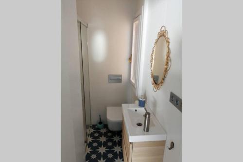 Koupelna v ubytování Apartamento frente al mar. Almuñécar