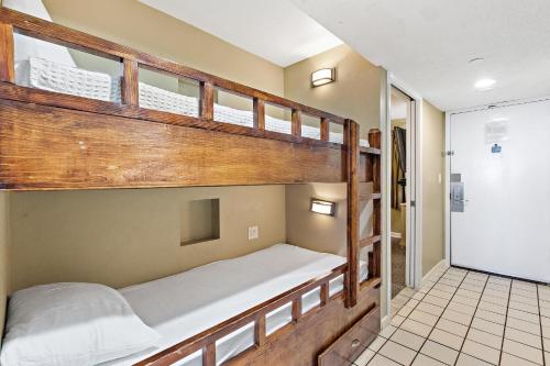SunDestin Resort Unit 1010 photo 3