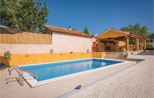 Cozy Home In Barban With Wifi