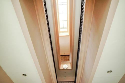 Fotografie z fotogalerie ubytování Audah Syariah Residence Mitra RedDoorz v destinaci Surabaja
