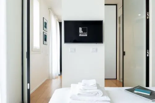 BMORE Duomo - Luxury Apartments near Duomo photo 7