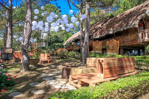 Zahrada ubytování TTC Dreamy Hill Resort - Unlimited Access to TTC World - Thung Lung Tinh Yeu