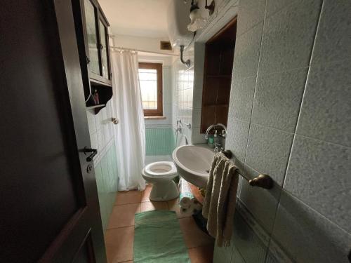 A bathroom at IL Casaletto