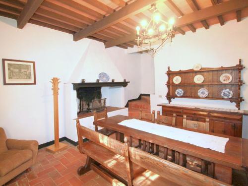 Tuscan Farmhouse in Montescudaio with Private Pool