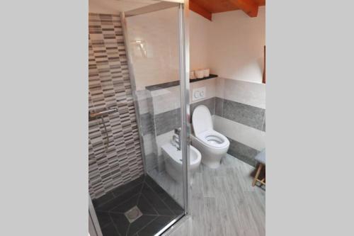 Kúpeľňa v ubytovaní Casa al Fiume, fantastic rustic in nature Citra 00801-LT-0011