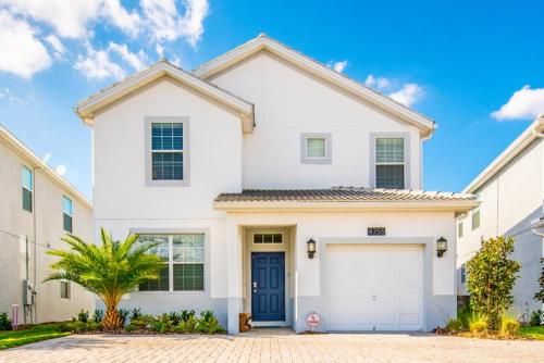 Exquisite! 5Bed Storey Lake Villa Games Pool 4755K, Kissimmee, Statele Unite ale Americii