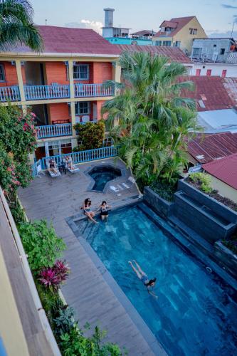 Hotel Casona de La Islaの敷地内または近くにあるプール