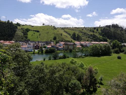 Fotografie z fotogalerie ubytování Apartamento Peña Sol B (Bustio) v destinaci Bustio