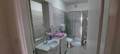 Kúpeľňa v ubytovaní Apartment Anchi