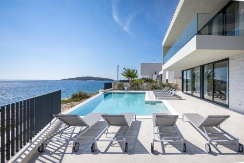 Animare Villas